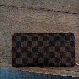 Louis Vuitton Wallet